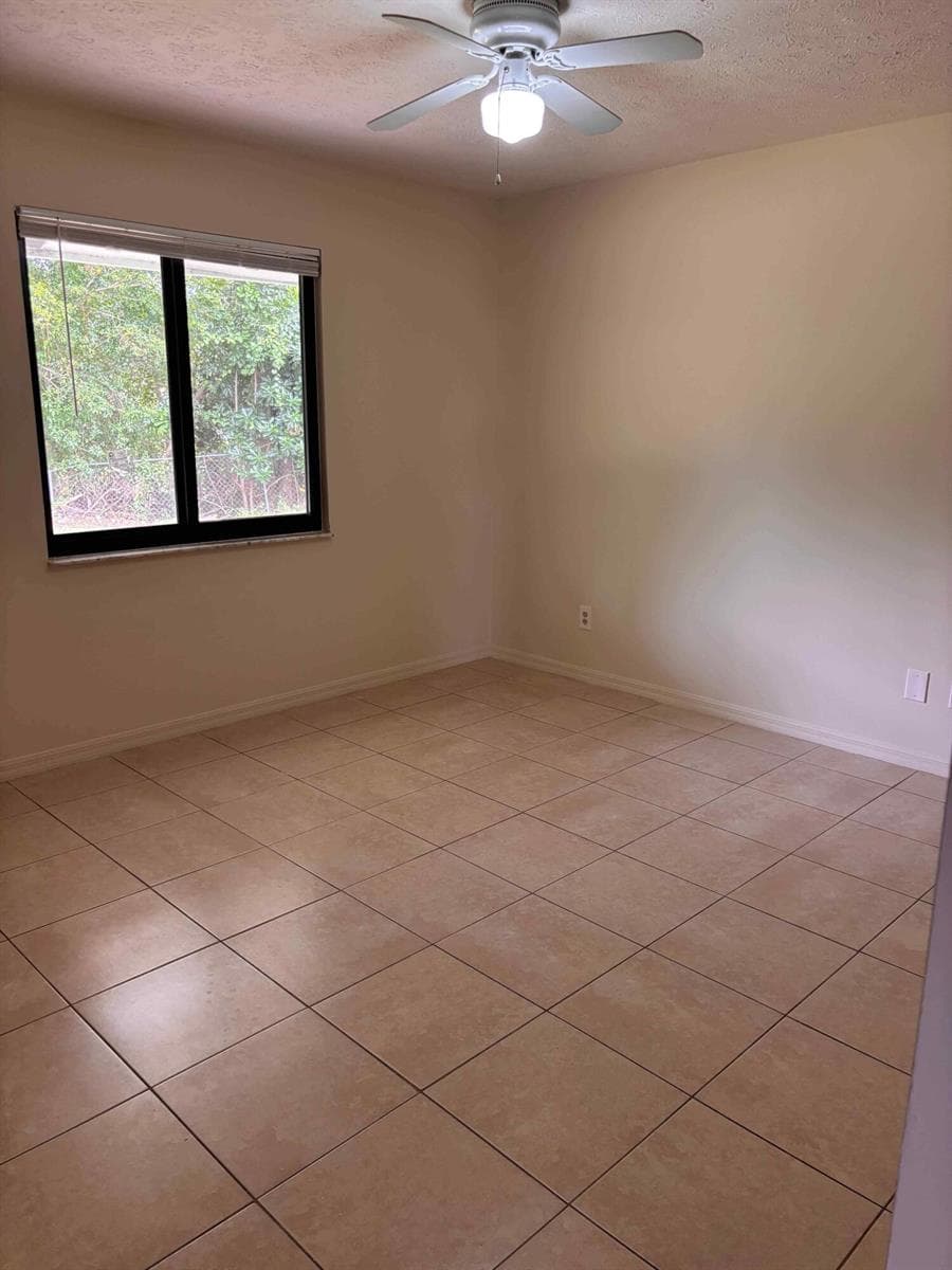 5045 SE Primrose Way, Stuart, FL 34997 — zdjęcie 2