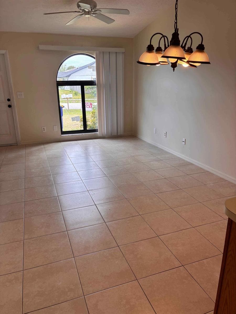 5045 SE Primrose Way, Stuart, FL 34997 — zdjęcie 5