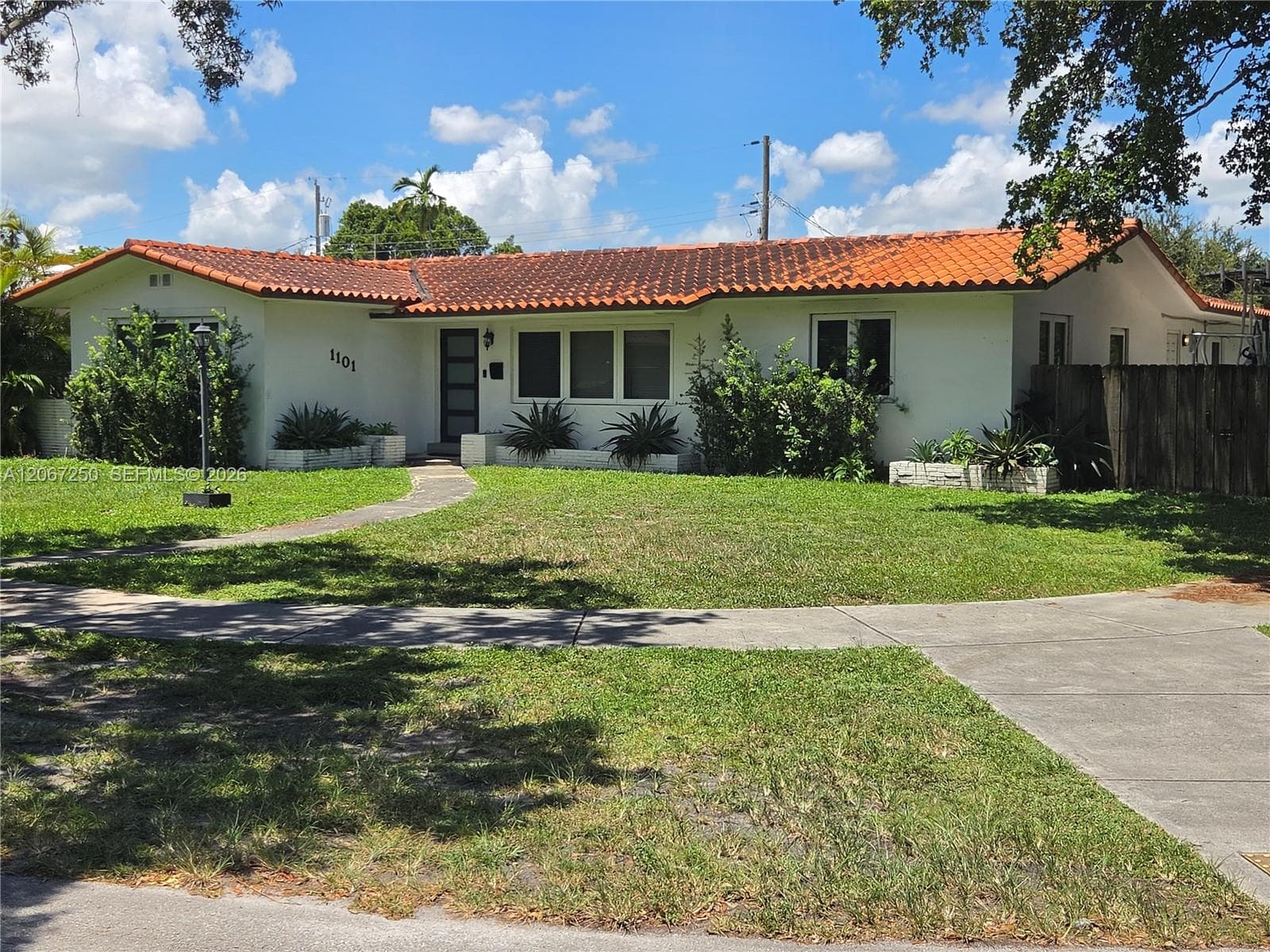 1101 Starling Ave, Miami Springs, FL 33166 — zdjęcie 3
