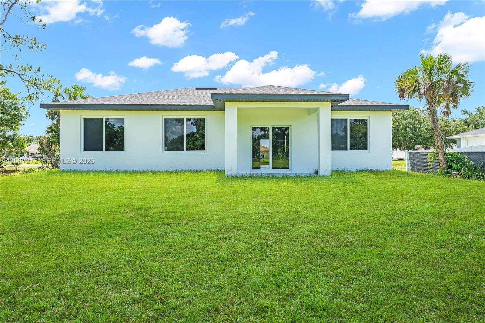 718 718 Robert AVE, Lehigh Acres, FL 33936 — zdjęcie 3