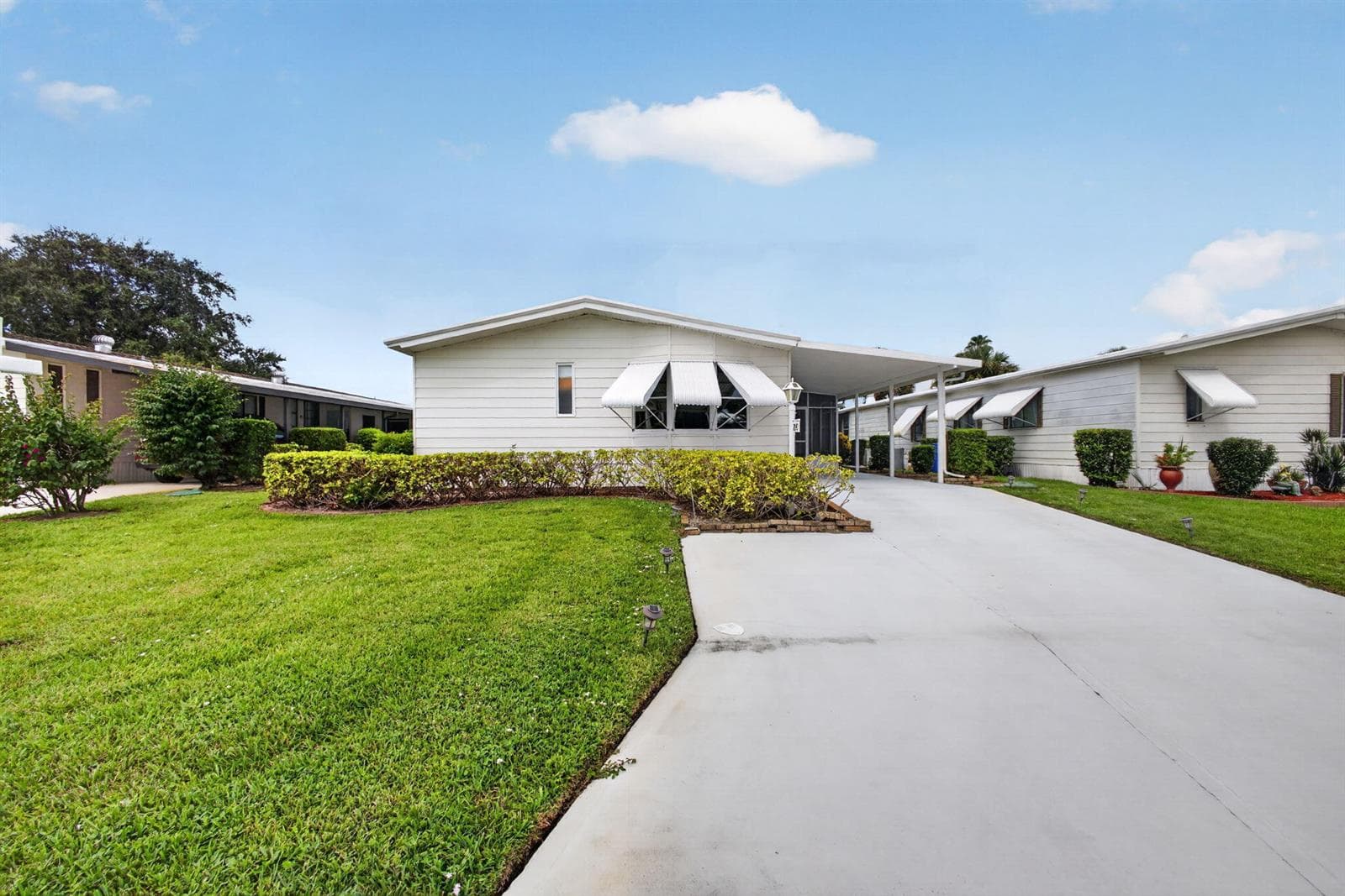 7640 SE SHENANDOAH, Hobe Sound, FL 33455 — zdjęcie 2