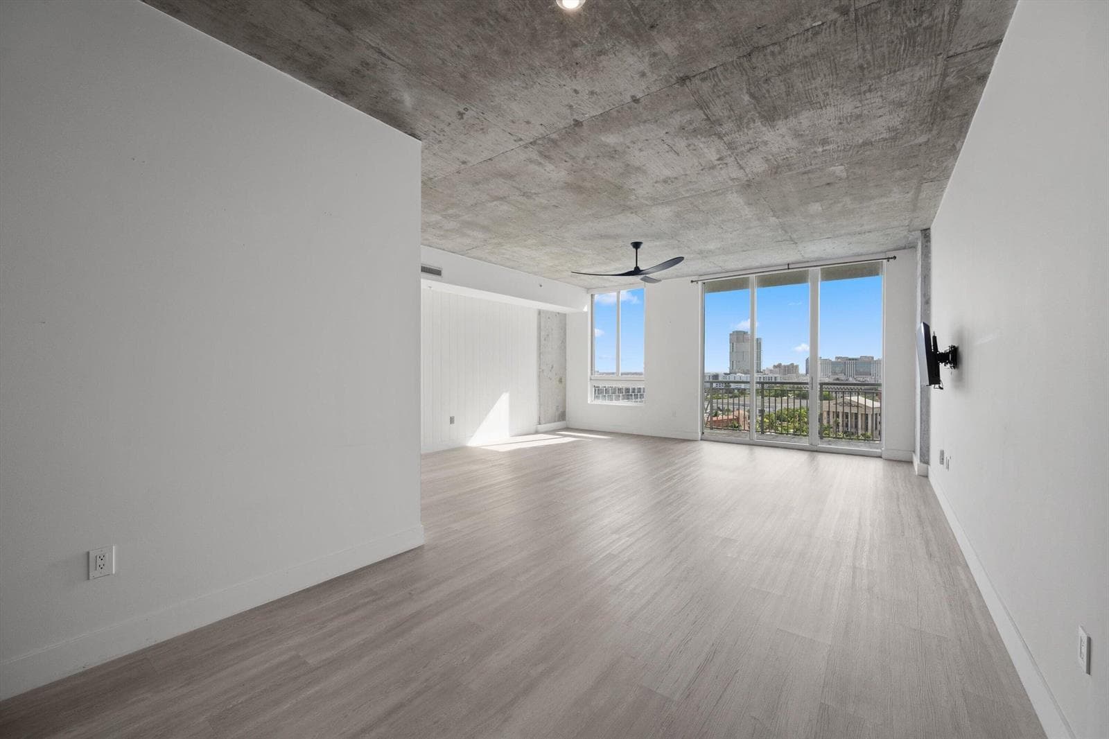 300 S AUSTRALIAN Avenue # 1103, West Palm Beach, FL 33401 — zdjęcie 5