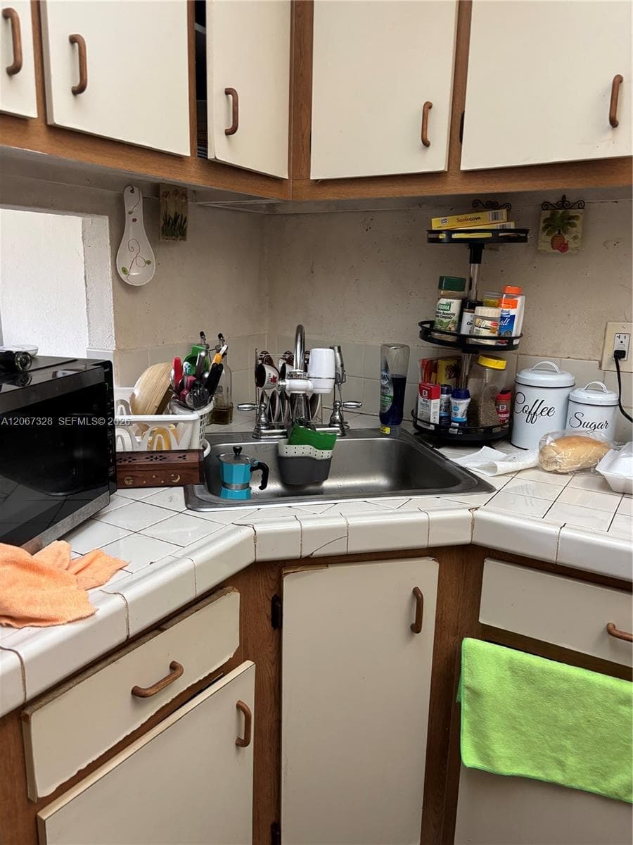 801 NW 47th Ave # 216W, Miami, FL 33126