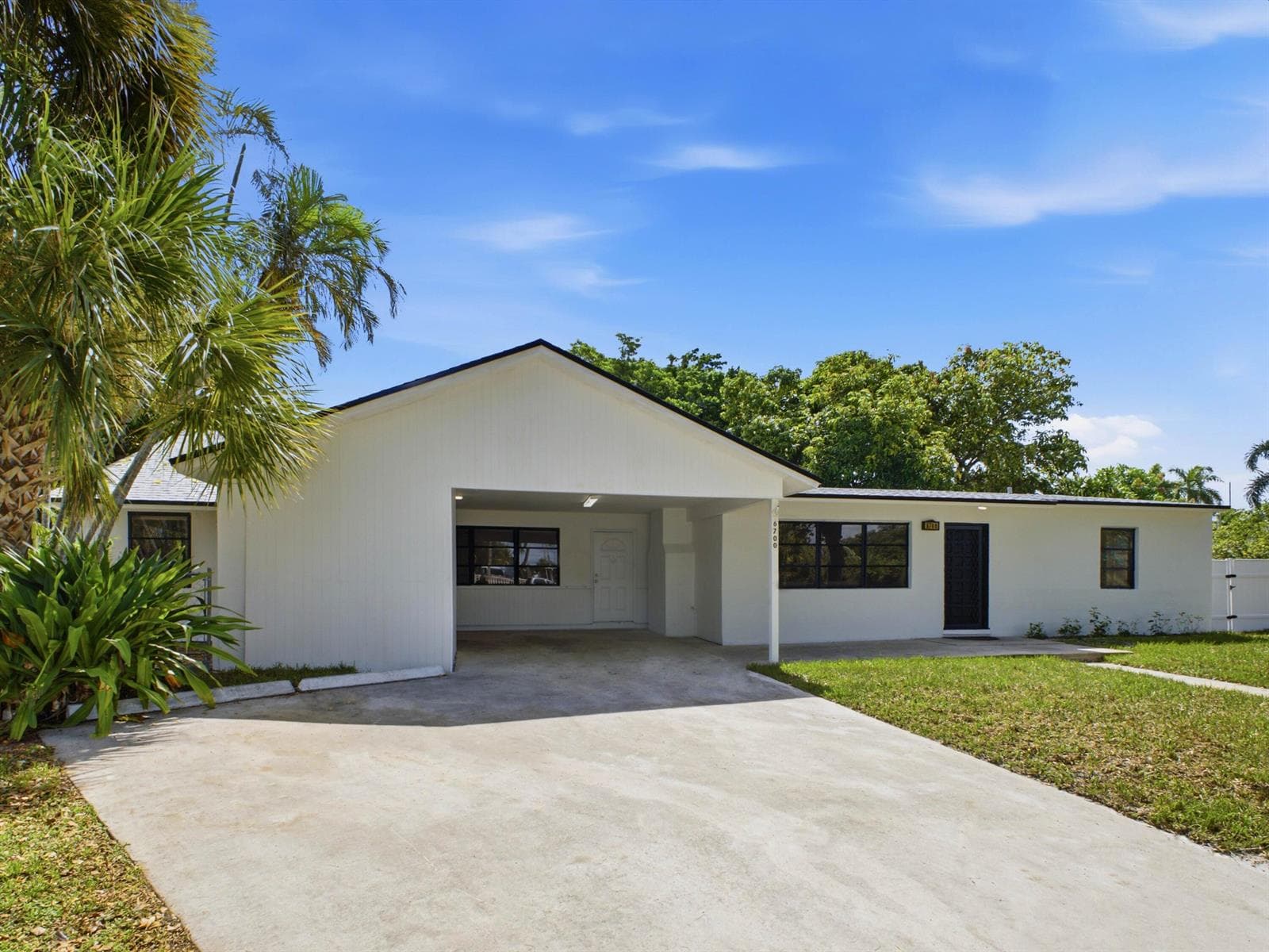6700 Forest Court, West Palm Beach, FL 33405 — zdjęcie 4