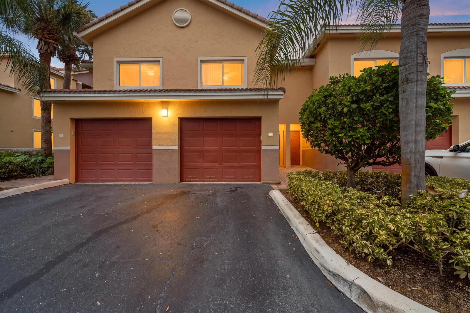 1100 Scotia Drive # 102, Hypoluxo, FL 33462