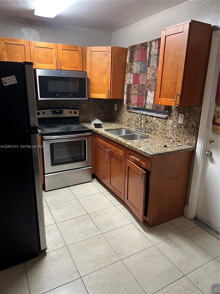 55 NW 169th St # 55, North Miami Beach, FL 33169 — zdjęcie 4