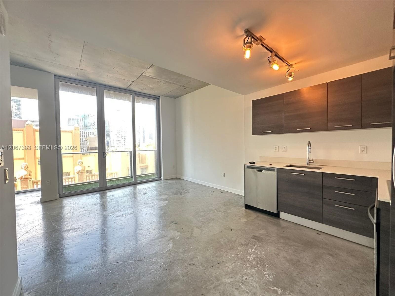 151 SE 1st St # 1505, Miami, FL 33131 — zdjęcie 2