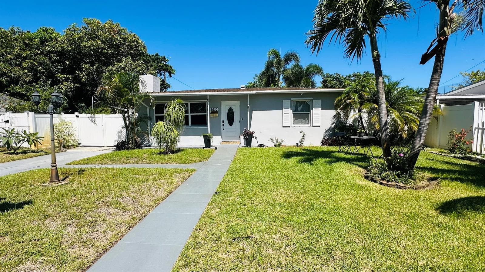 6710 Forest Court, West Palm Beach, FL 33405 — zdjęcie 3