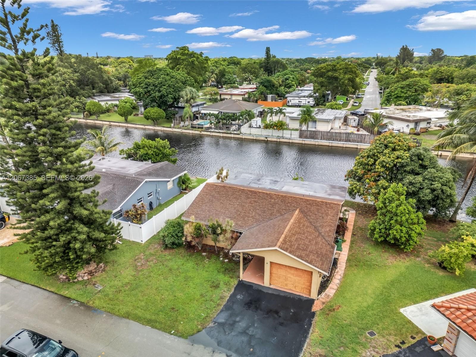 6605 NW 77th St, Tamarac, FL 33321 — zdjęcie 4