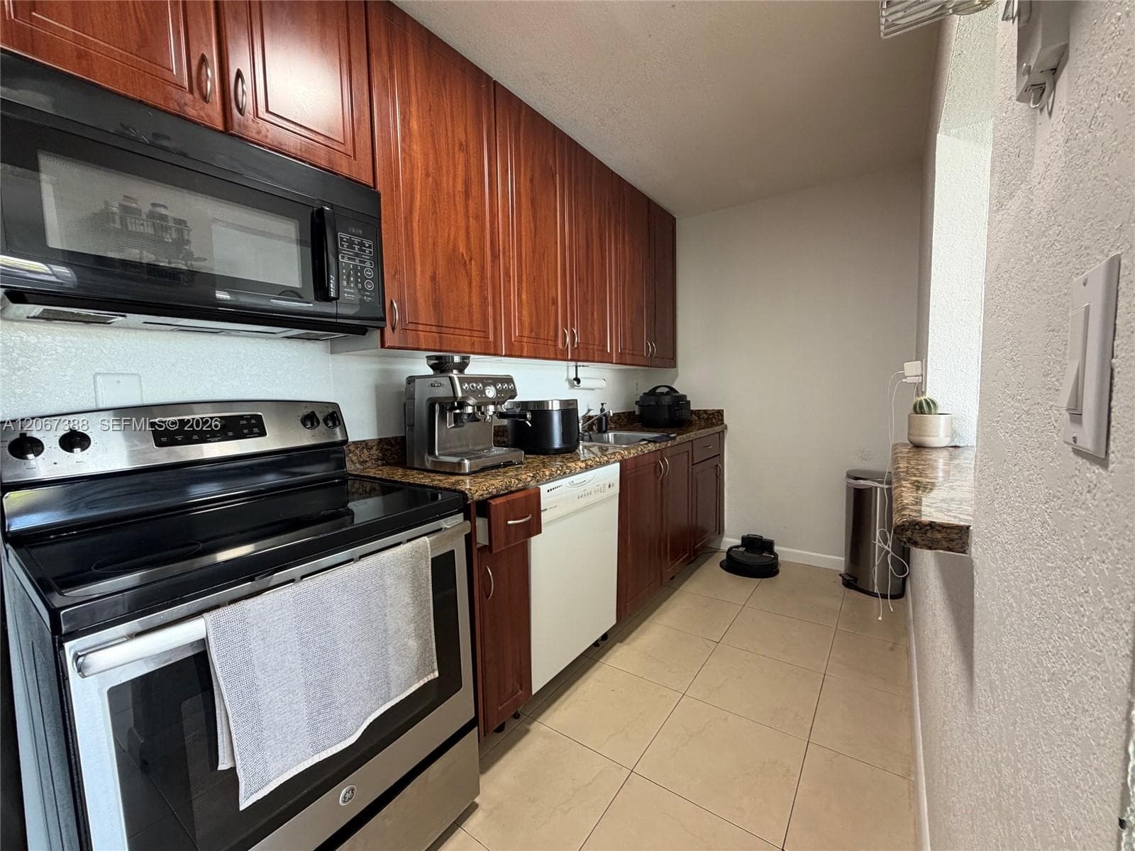 4550 NW 79th Ave # 2C, Doral, FL 33166 — zdjęcie 4