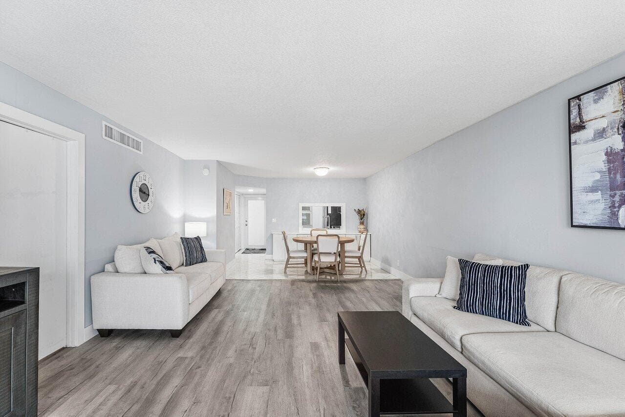 910 Dogwood Drive # 444, Delray Beach, FL 33483 — zdjęcie 3