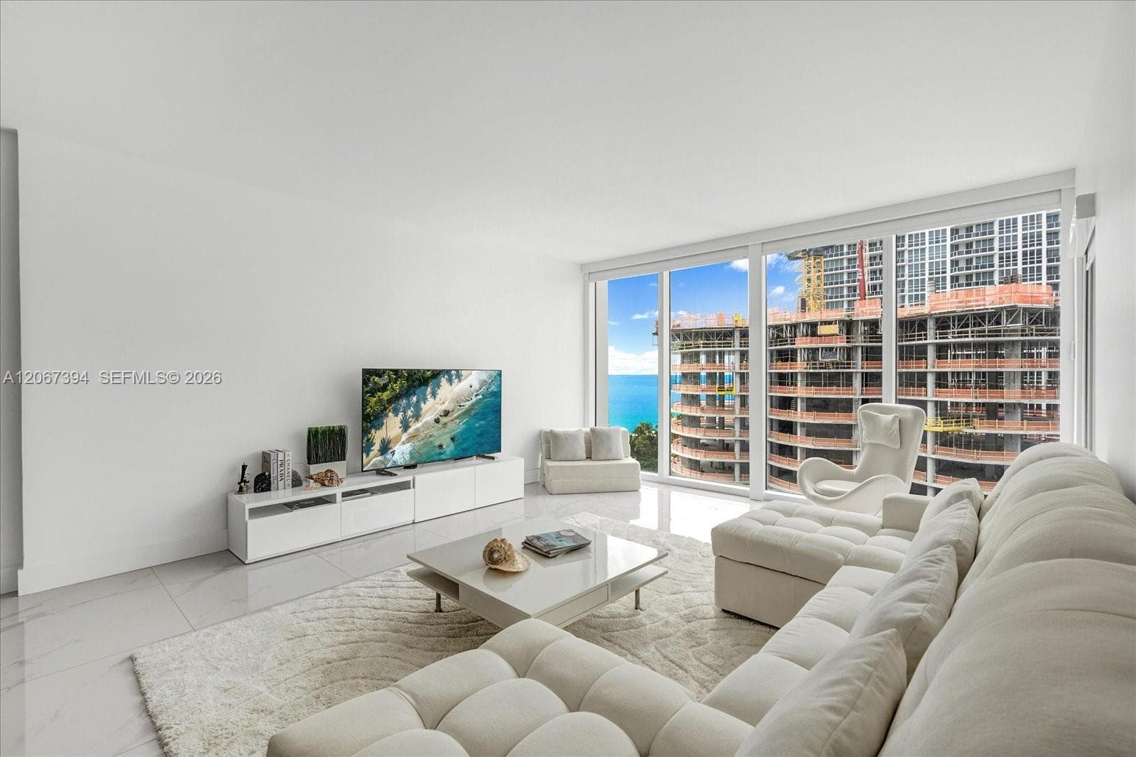 10275 Collins Ave # 916, Bal Harbour, FL 33154 — zdjęcie 2