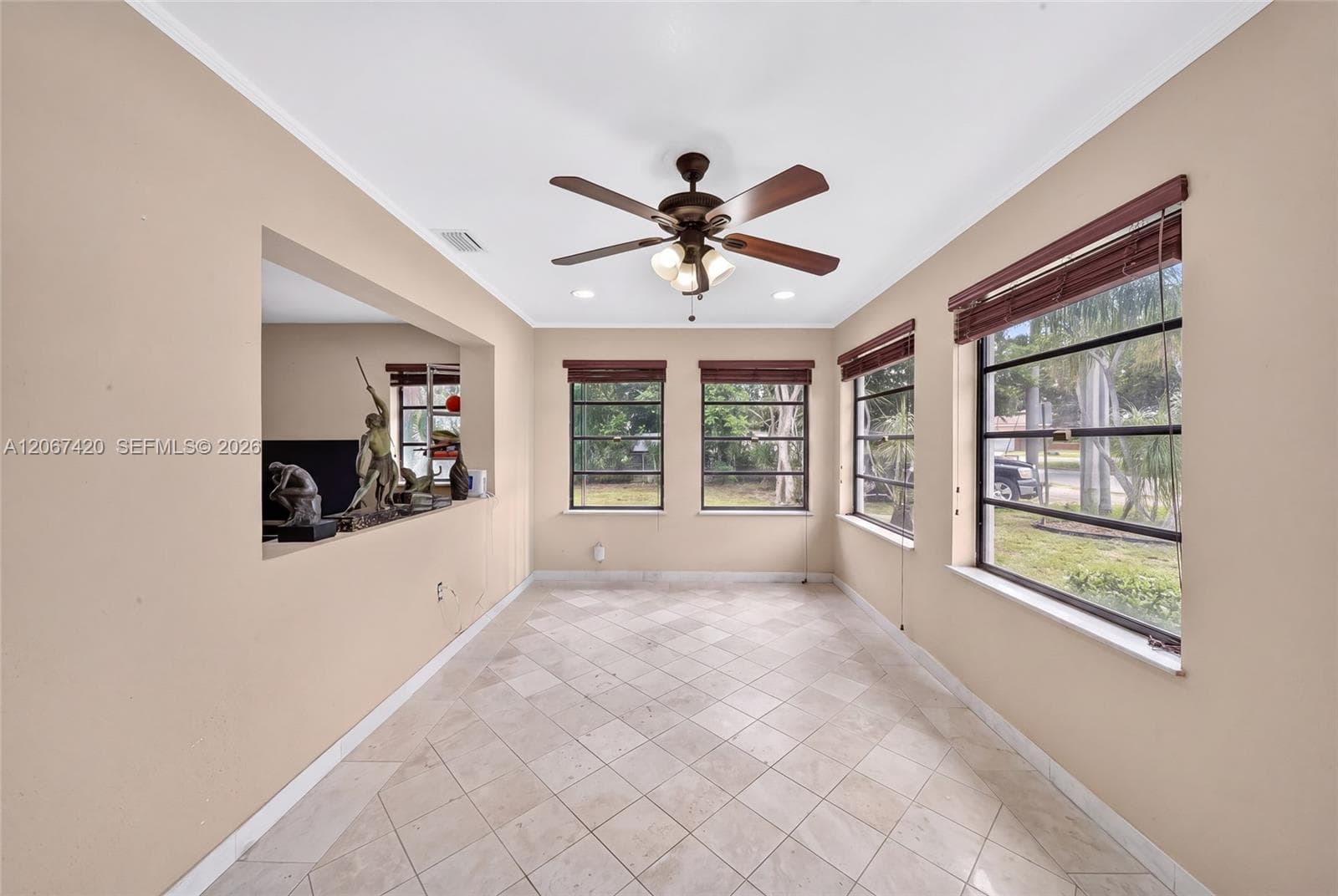 15130 S River Dr, Miami, FL 33169 — zdjęcie 5