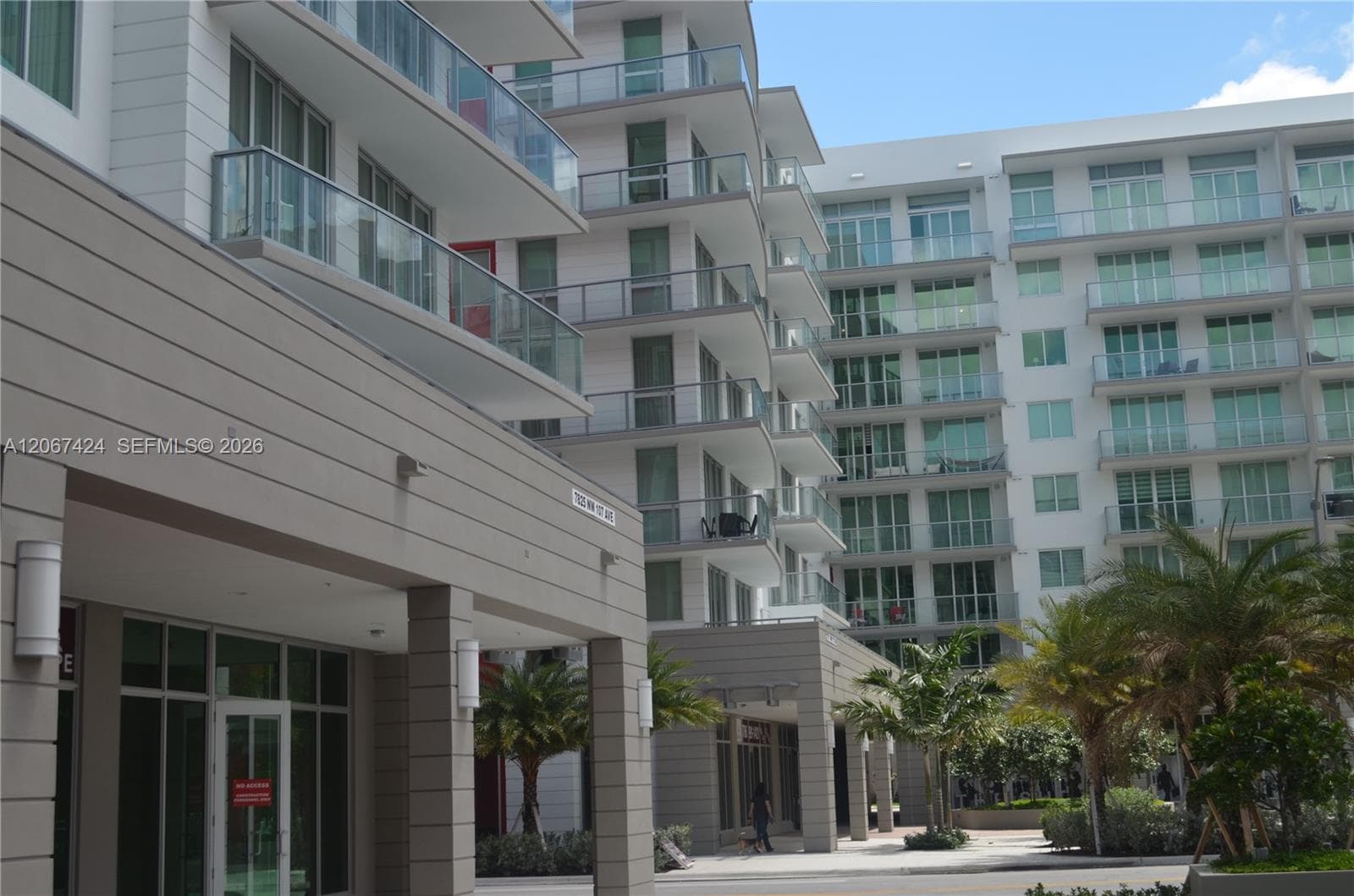 7825 NW 107th Ave # 601, Doral, FL 33178 — zdjęcie 4