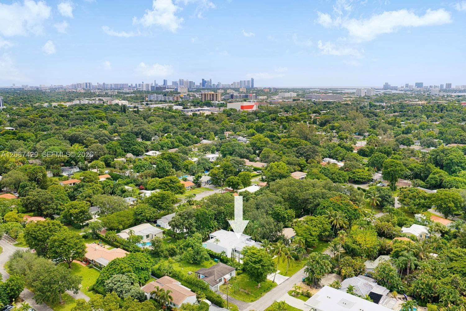 1015 NE 114th St, Biscayne Park, FL 33161 — zdjęcie 3