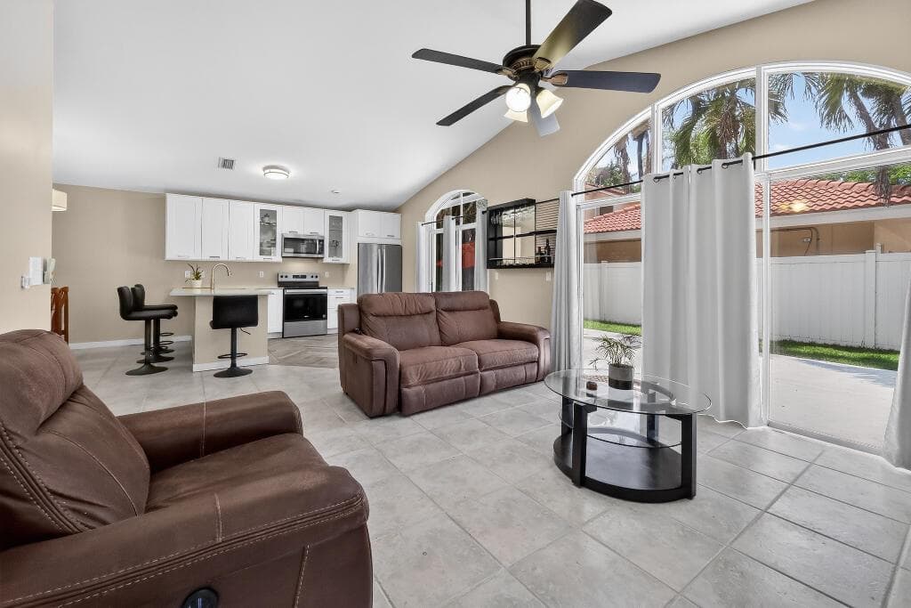 922 OPAL Terrace, Weston, FL 33326 — zdjęcie 3