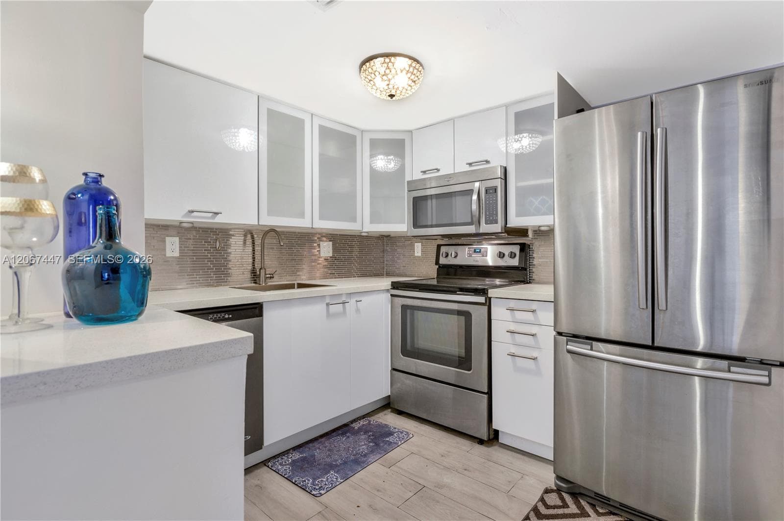 2600 Collins Ave # 204, Miami Beach, FL 33140 — zdjęcie 4