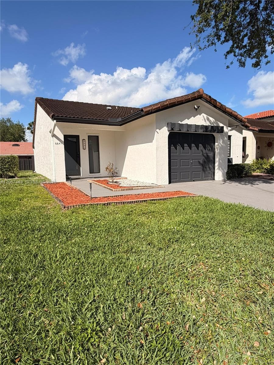 6641 NW 174th Ter, Hialeah, FL 33015 — zdjęcie 2