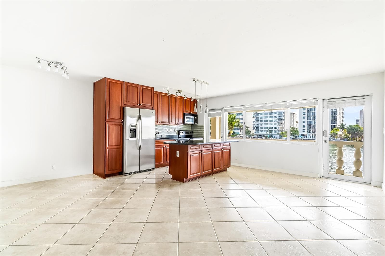 2895 NE 32ND Street # 207, Fort Lauderdale, FL 33306 — zdjęcie 4