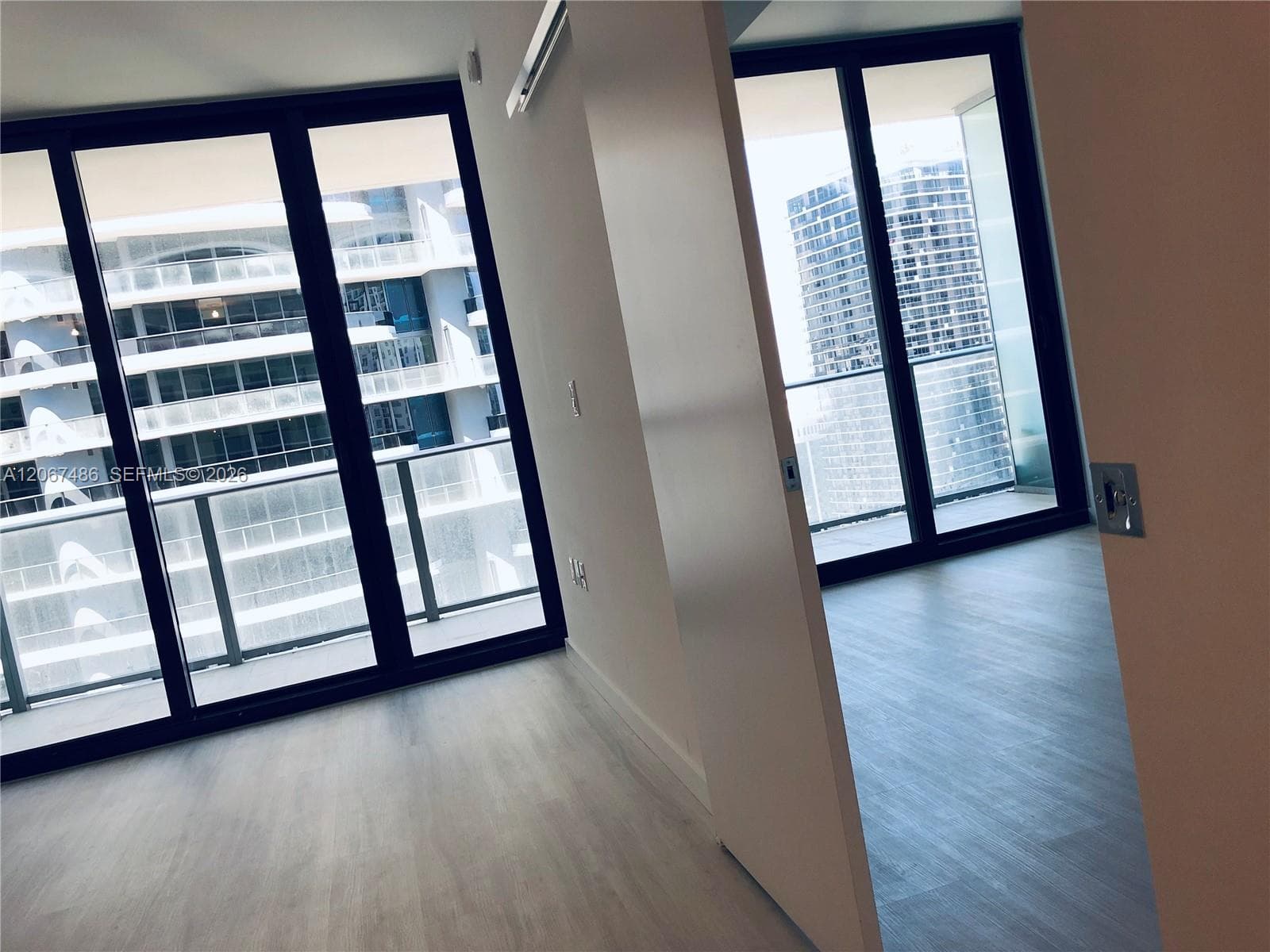 1010 Brickell Ave # 3608, Miami, FL 33131 — zdjęcie 2