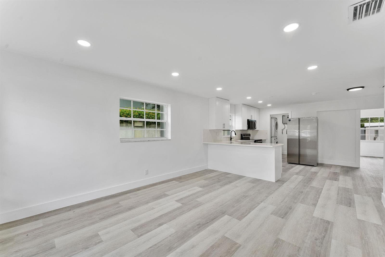 441 NW 2ND Avenue, Deerfield Beach, FL 33441 — zdjęcie 4