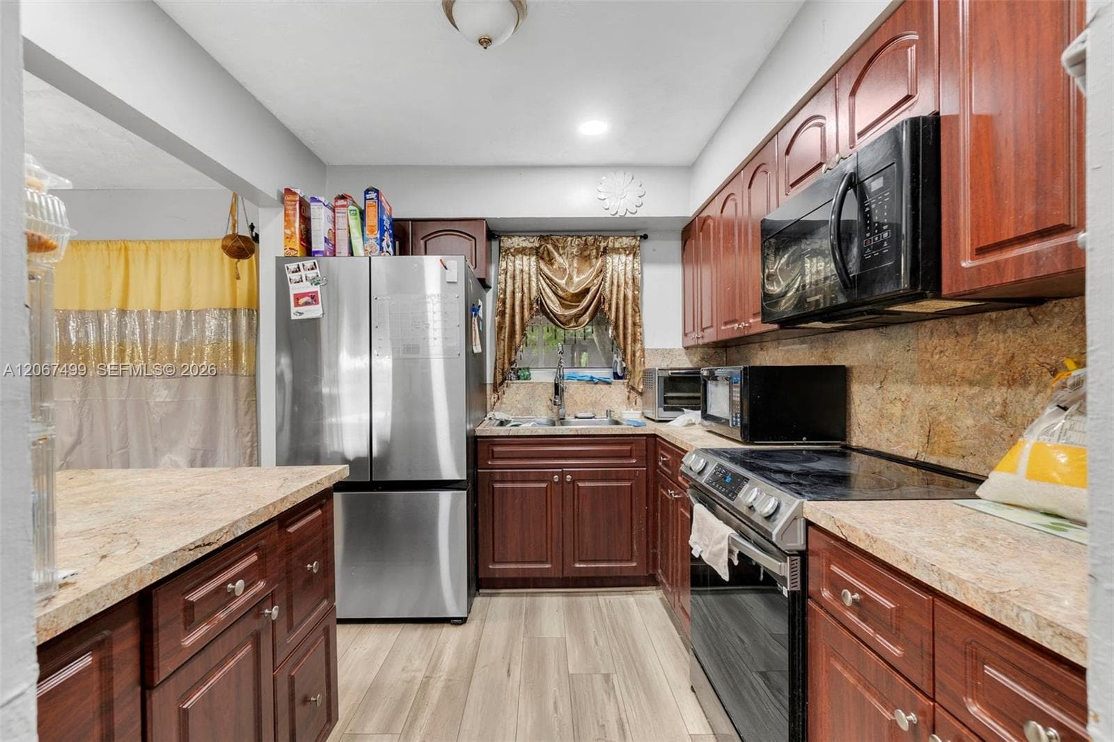 6921 Taylor St, Hollywood, FL 33024 — zdjęcie 2