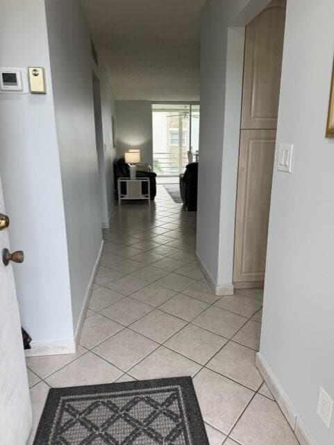 315 SE 11TH Terrace # 203, Dania Beach, FL 33004 — zdjęcie 2