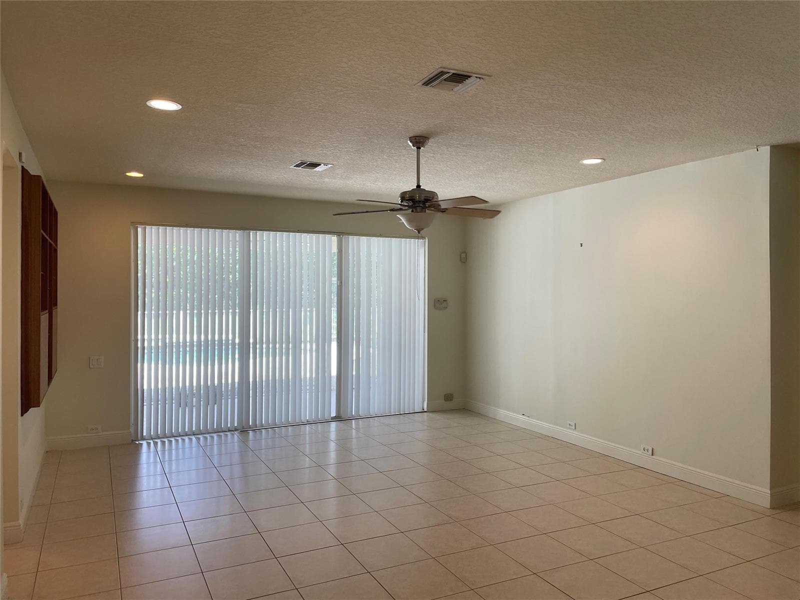 10225 NW 60TH Place, Parkland, FL 33076 — zdjęcie 4