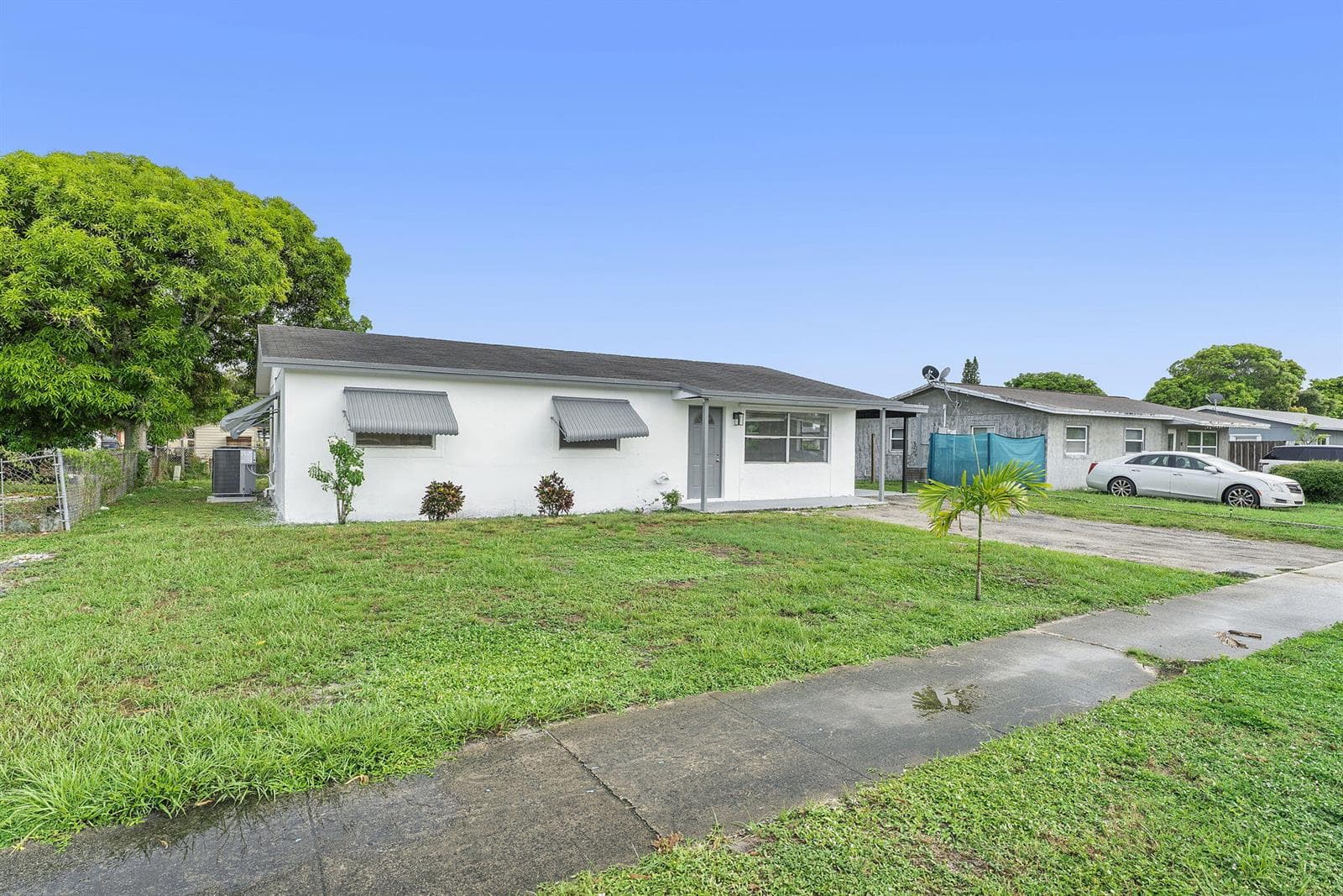 316 NW 6th Court, Deerfield Beach, FL 33441 — zdjęcie 2