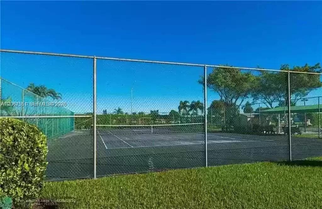6870 Royal Palm Blvd # 111M, Margate, FL 33063 — zdjęcie 2