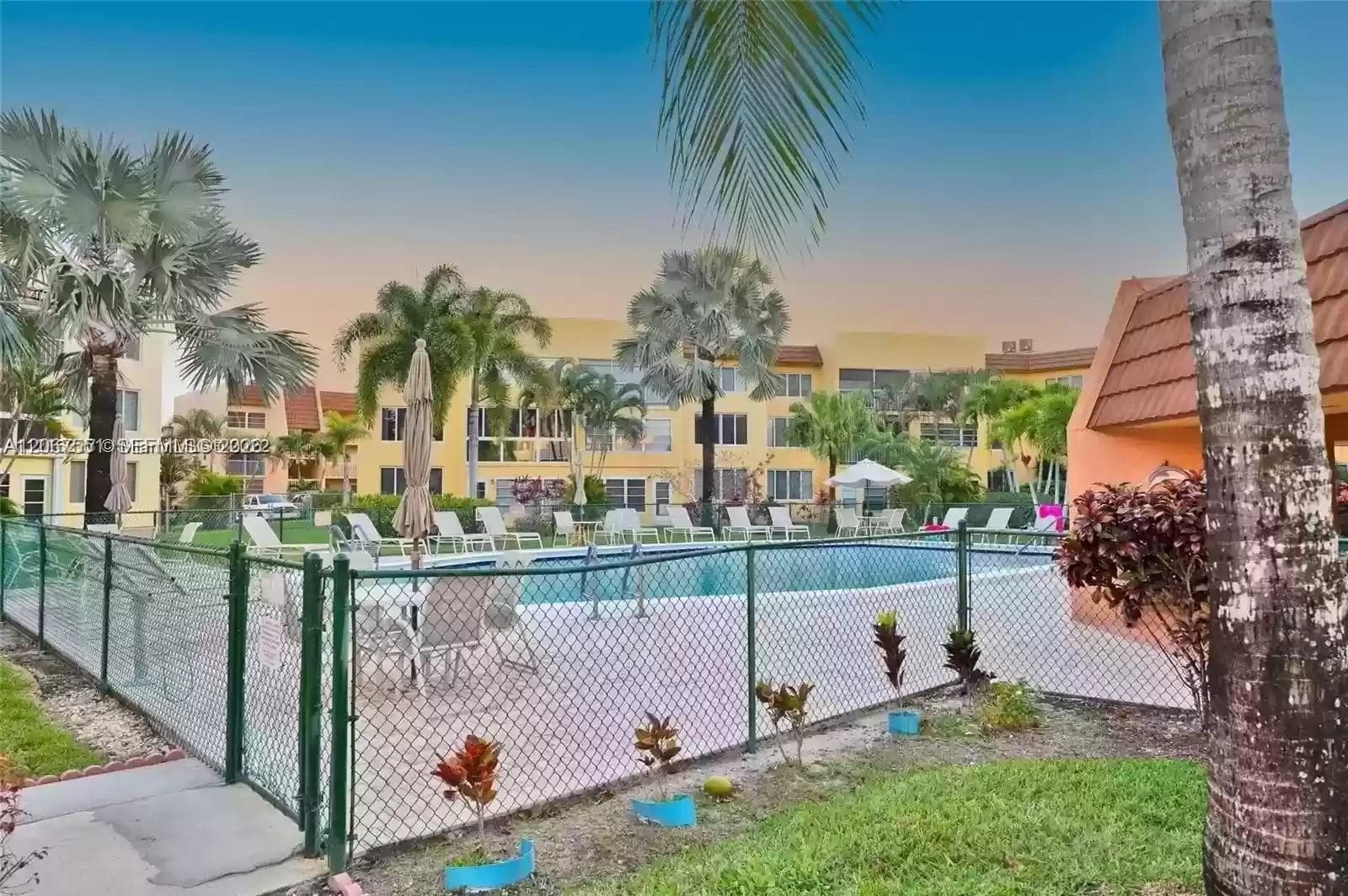 6870 Royal Palm Blvd # 111M, Margate, FL 33063 — zdjęcie 3