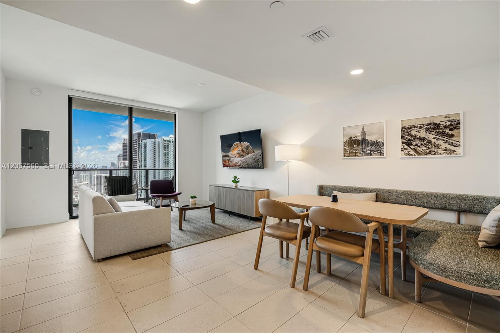 159 NE 6th St # 4713, Miami, FL 33132 — zdjęcie 5
