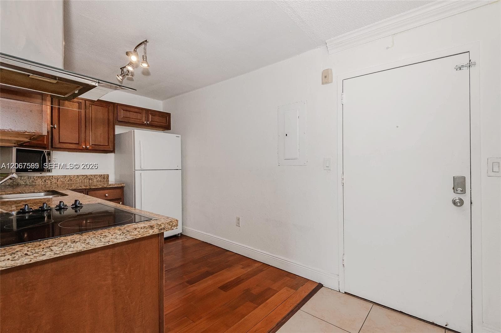 1805 Sans Souci Blvd # 532, North Miami, FL 33181 — zdjęcie 4