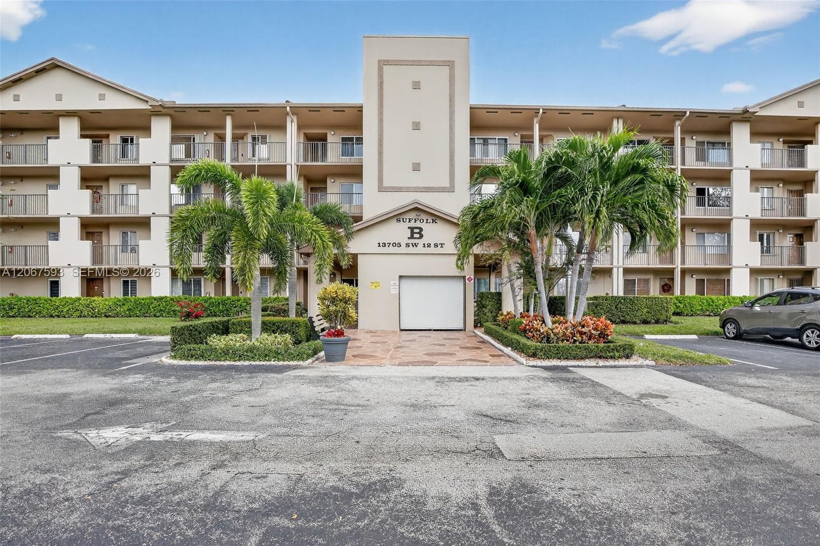 13705 SW 12th St # 103B, Pembroke Pines, FL 33027 — zdjęcie 3
