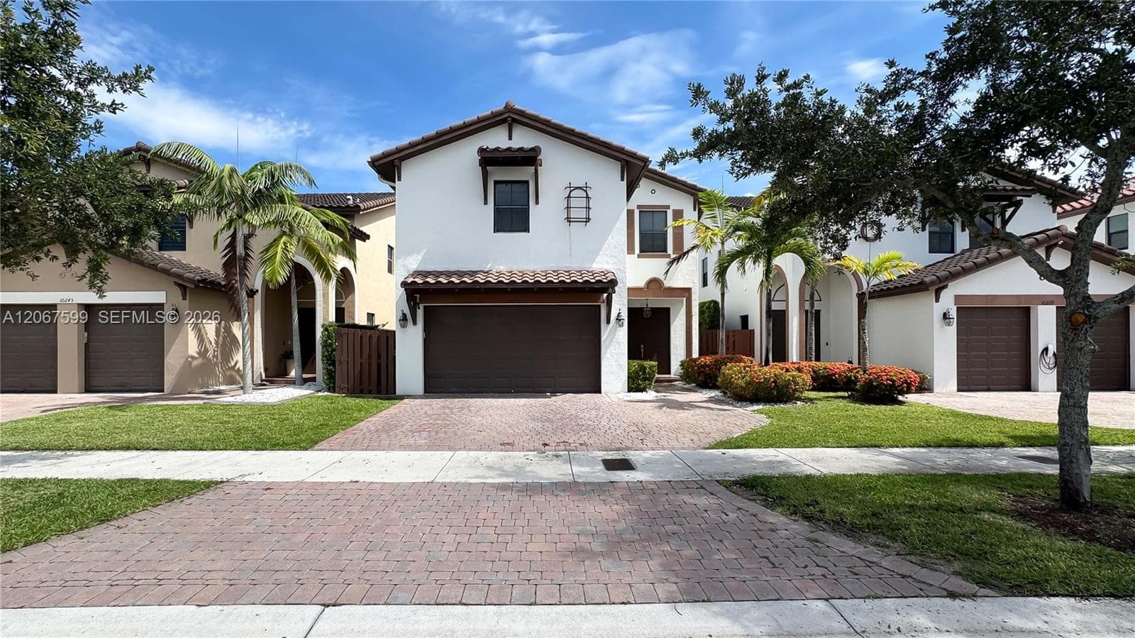 10235 NW 87th Ter, Doral, FL 33178