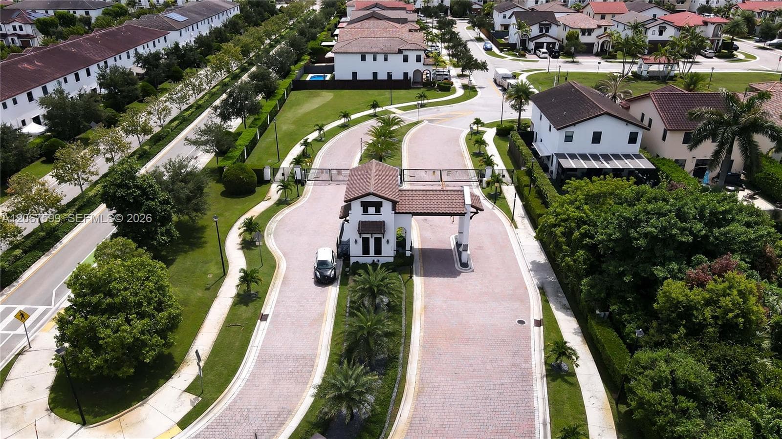 10235 NW 87th Ter, Doral, FL 33178 — zdjęcie 4