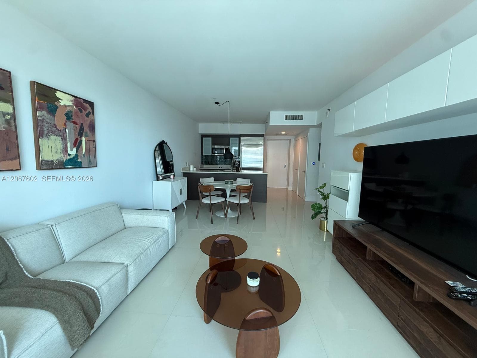 500 Brickell Ave # 2706, Miami, FL 33131