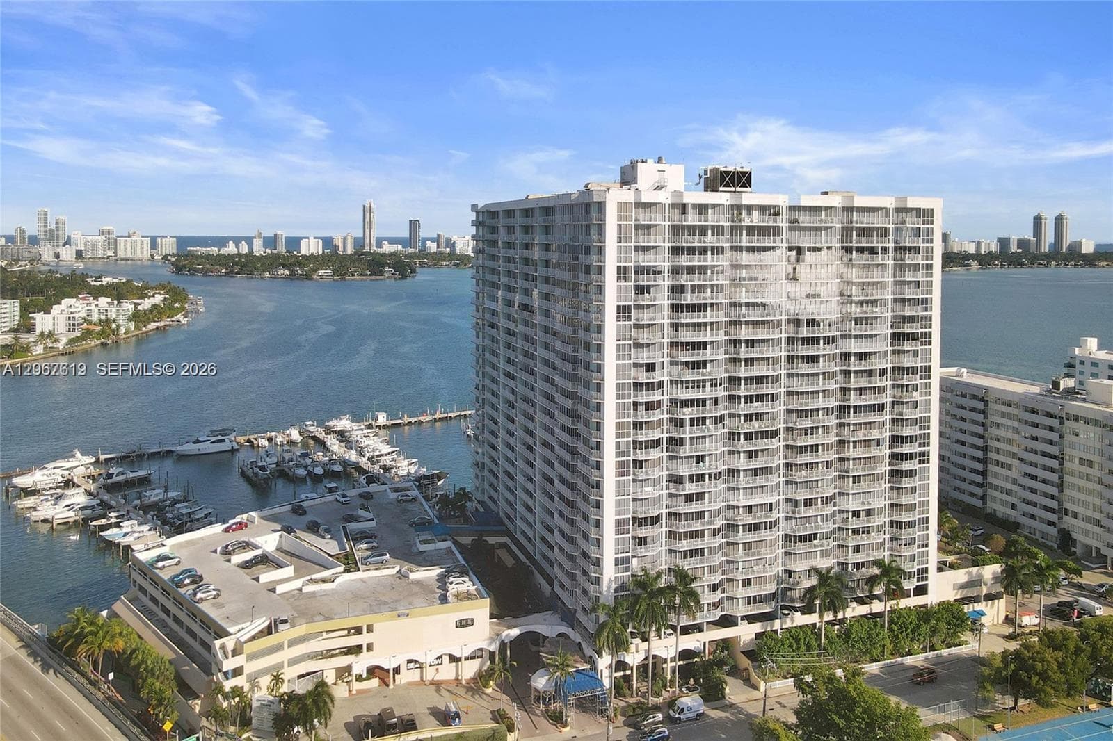 7601 E Treasure Dr # 902, North Bay Village, FL 33141 — zdjęcie 3
