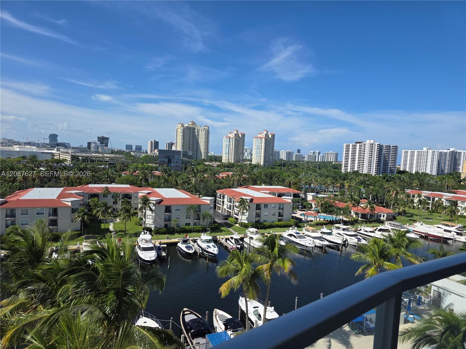 3029 NE 188th St # 819, Aventura, FL 33180 — zdjęcie 2