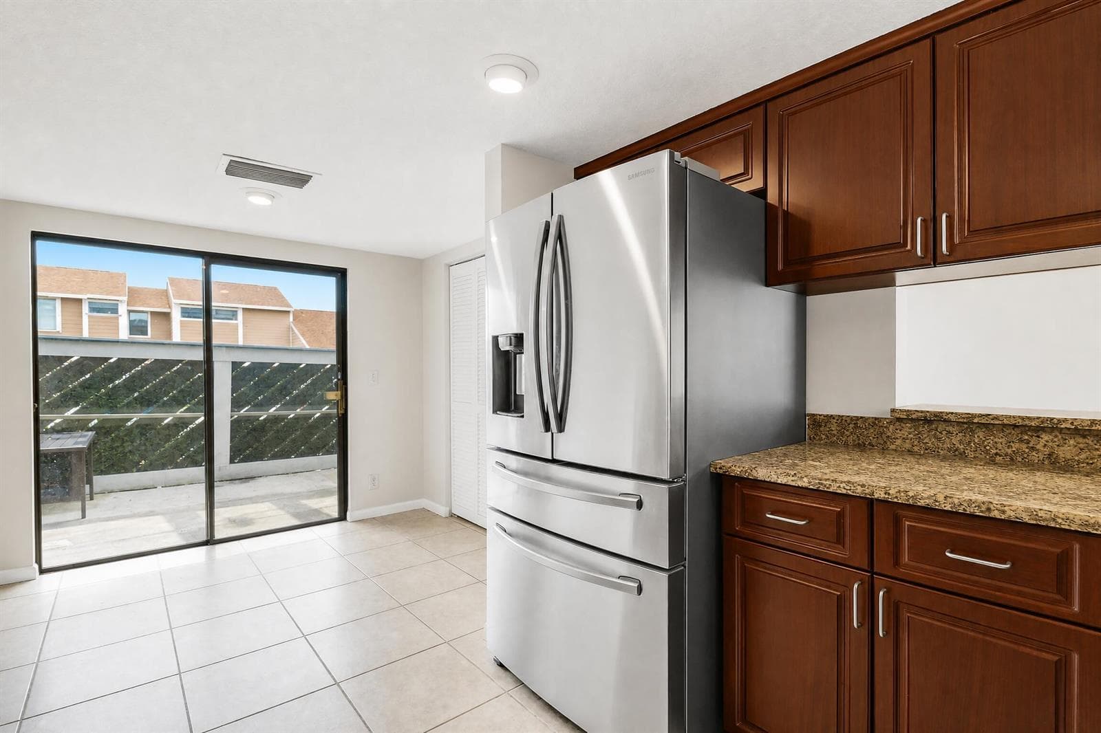 202 LAKEWOOD Drive # 11B, Jupiter, FL 33458 — zdjęcie 3
