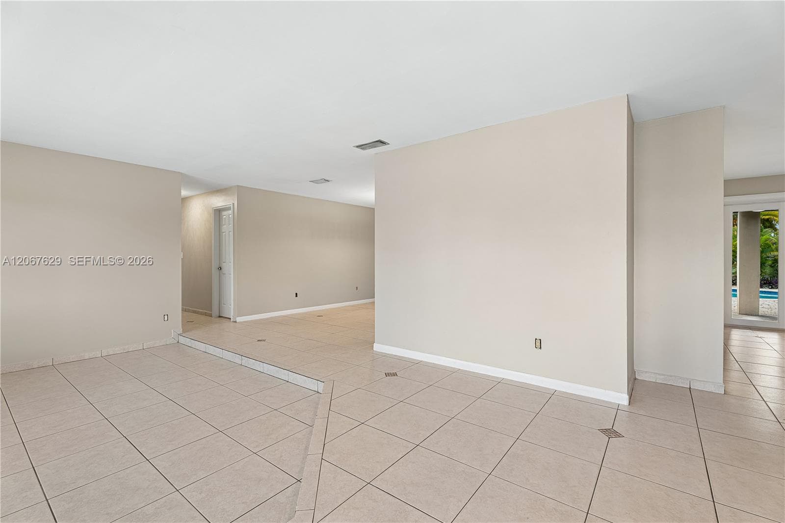14020 SW 38th St, Miami, FL 33175 — zdjęcie 5