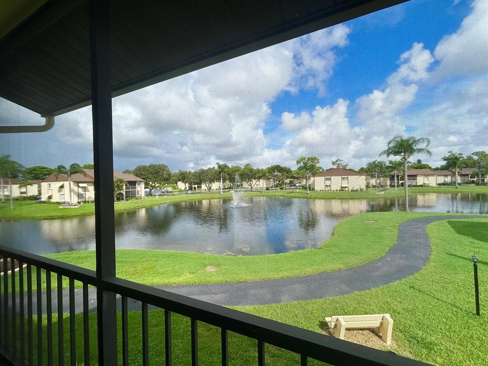 132 Lake Pine Circle # B-2, FL 33463 — zdjęcie 3