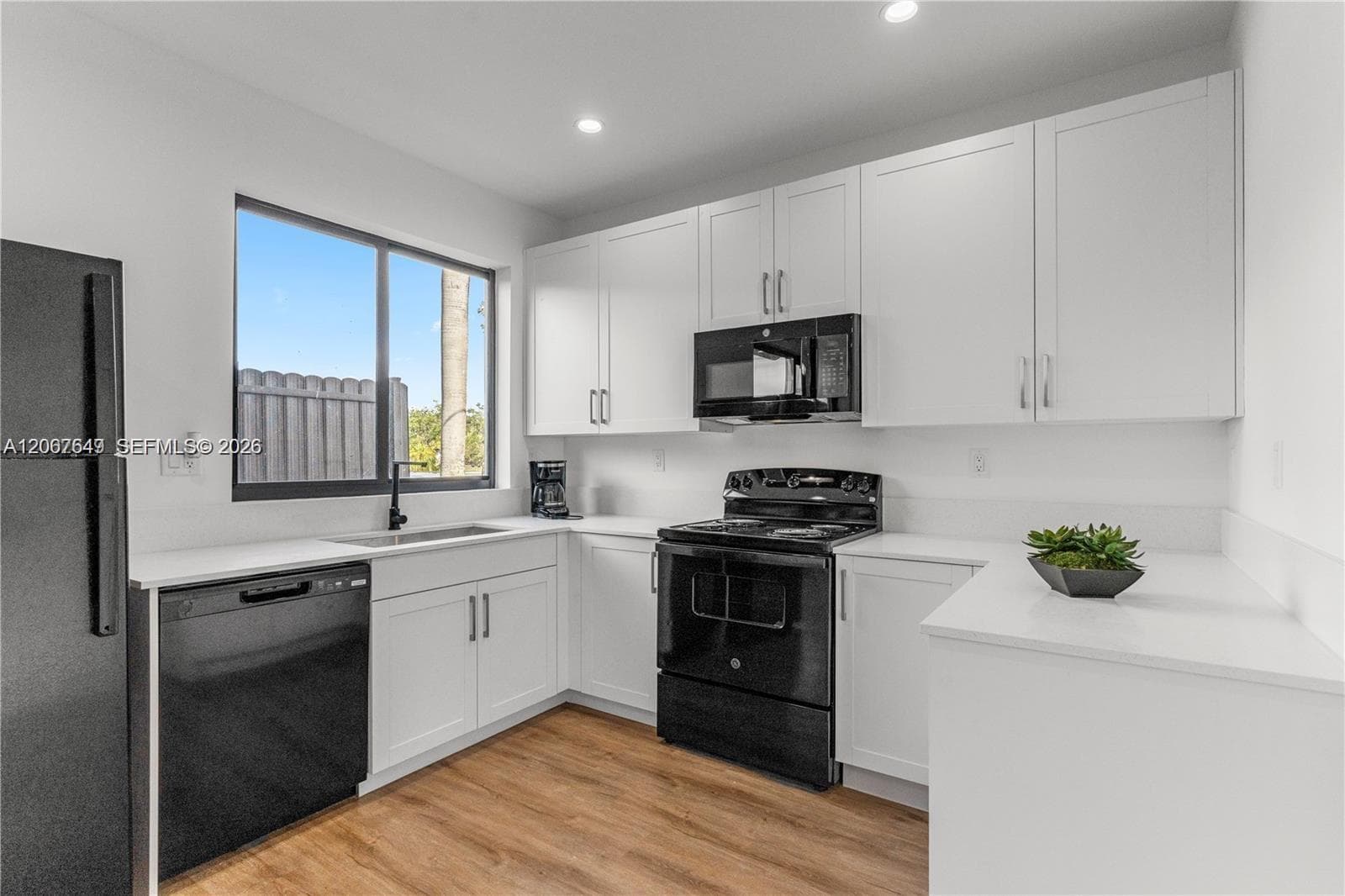 401 SW 1st St # 1, Florida City, FL 33034 — zdjęcie 5