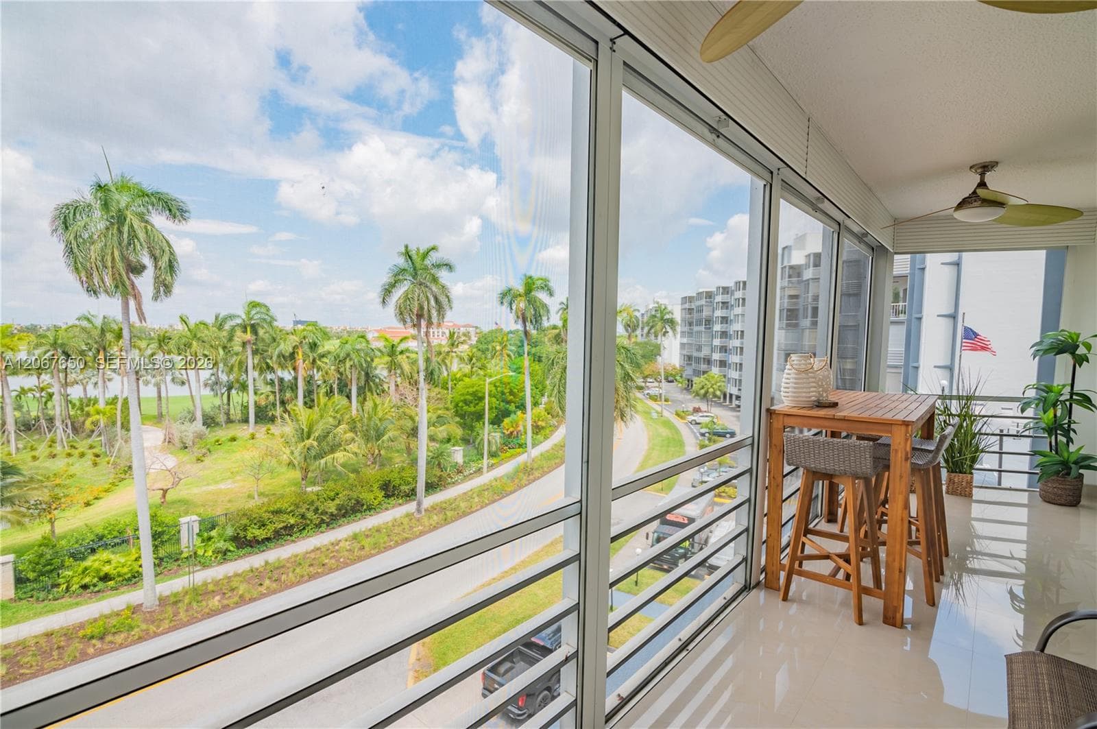 200 Diplomat Pkwy # 519, Hallandale Beach, FL 33009 — zdjęcie 3