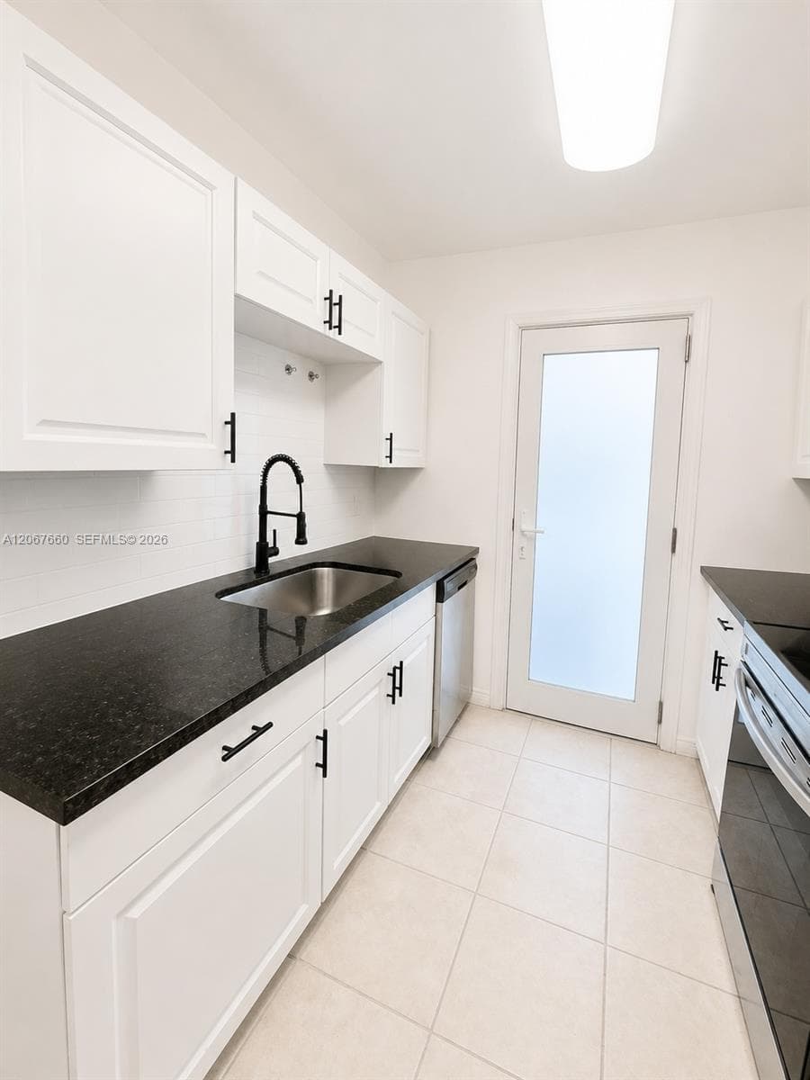 500 E Country Club Cir # 4, Plantation, FL 33317 — zdjęcie 4