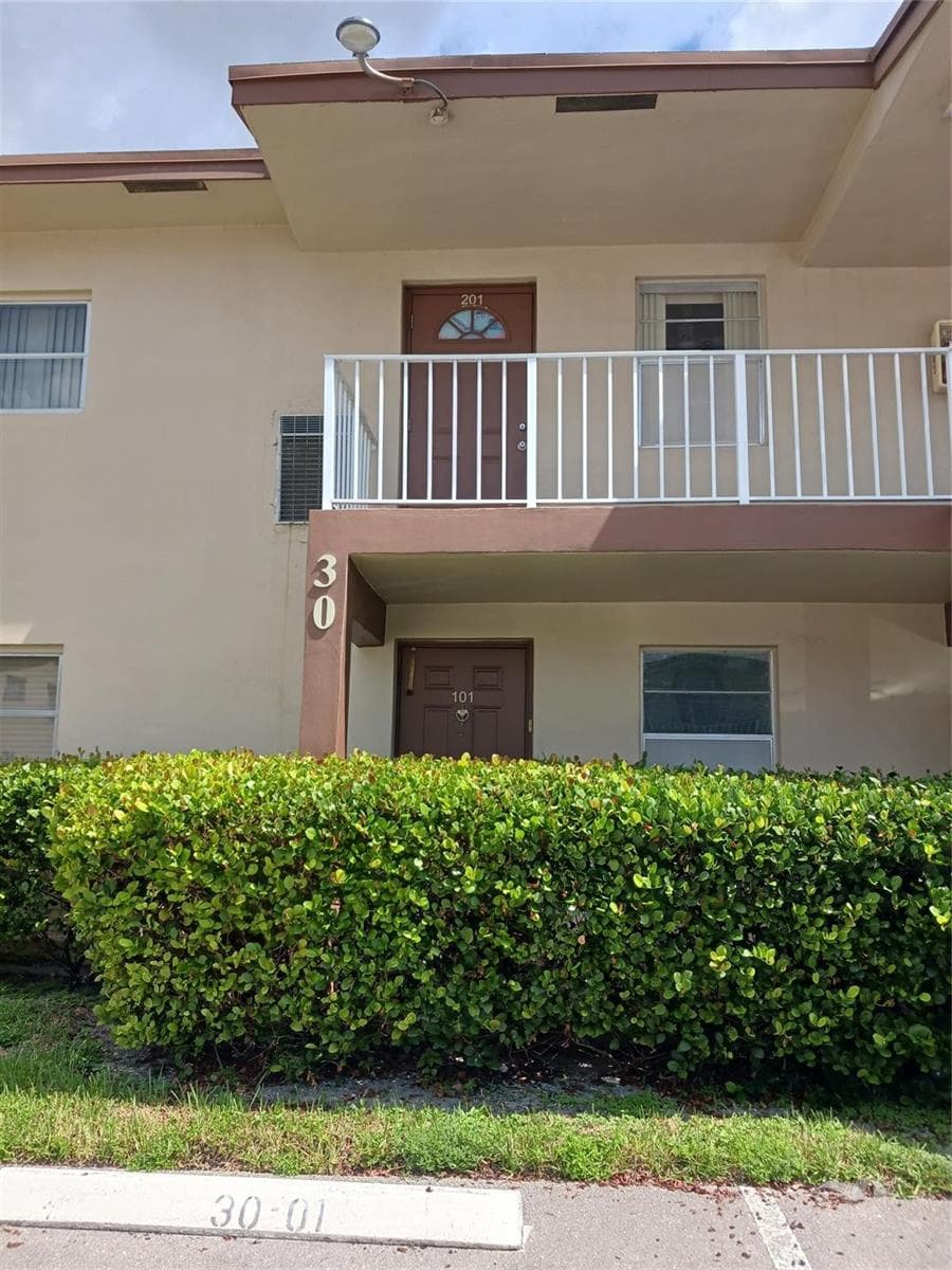 7505 NW 5TH Court # 201, Margate, FL 33063 — zdjęcie 2