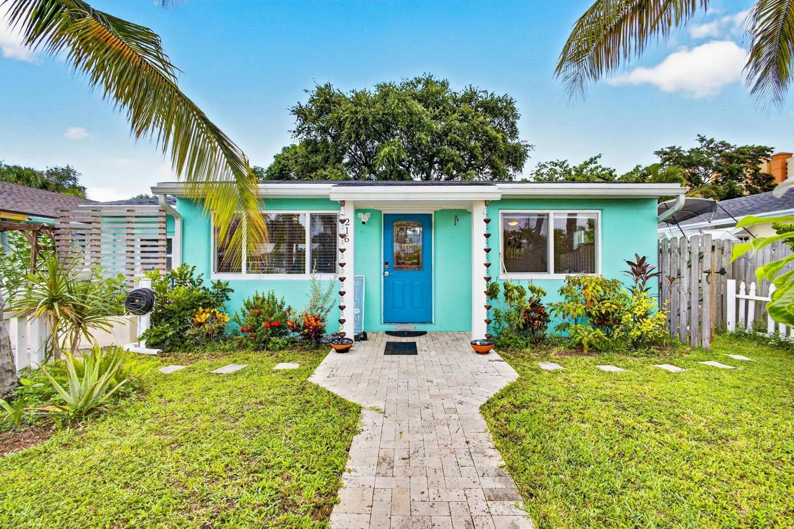 216 E 24th Street, Riviera Beach, FL 33404