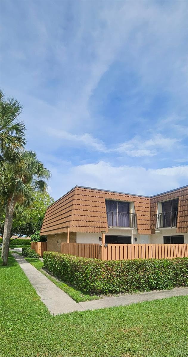 141 Heritage Way SE, West Palm Beach, FL 33407 — zdjęcie 3