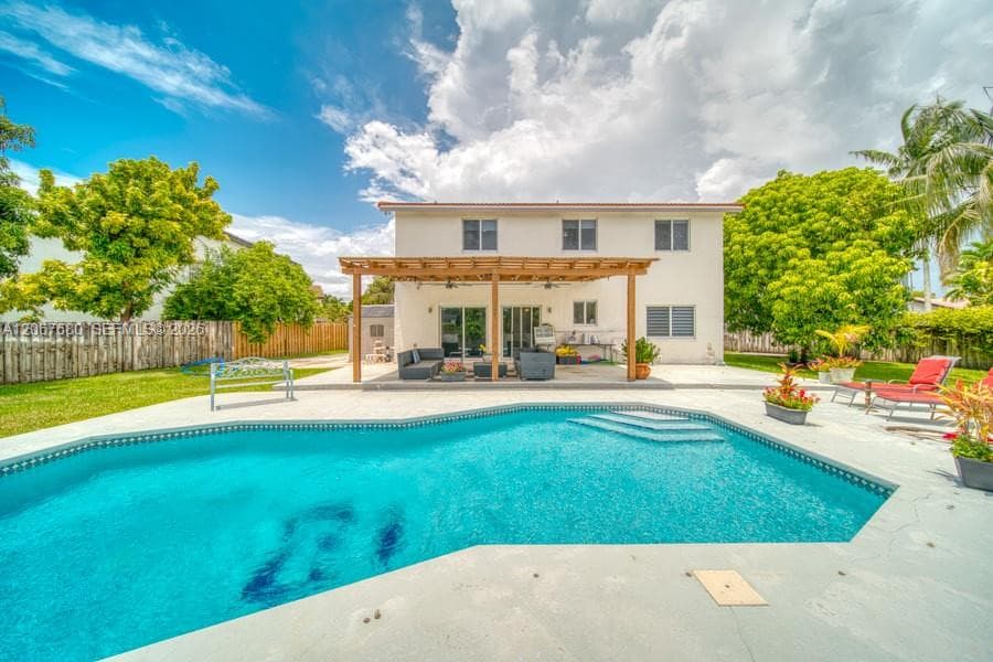 8611 SW 207th Ter, Cutler Bay, FL 33189
