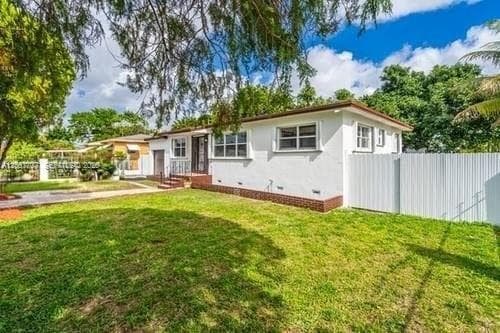 18011 NW 6th Pl # 0, Miami Gardens, FL 33169 — zdjęcie 2